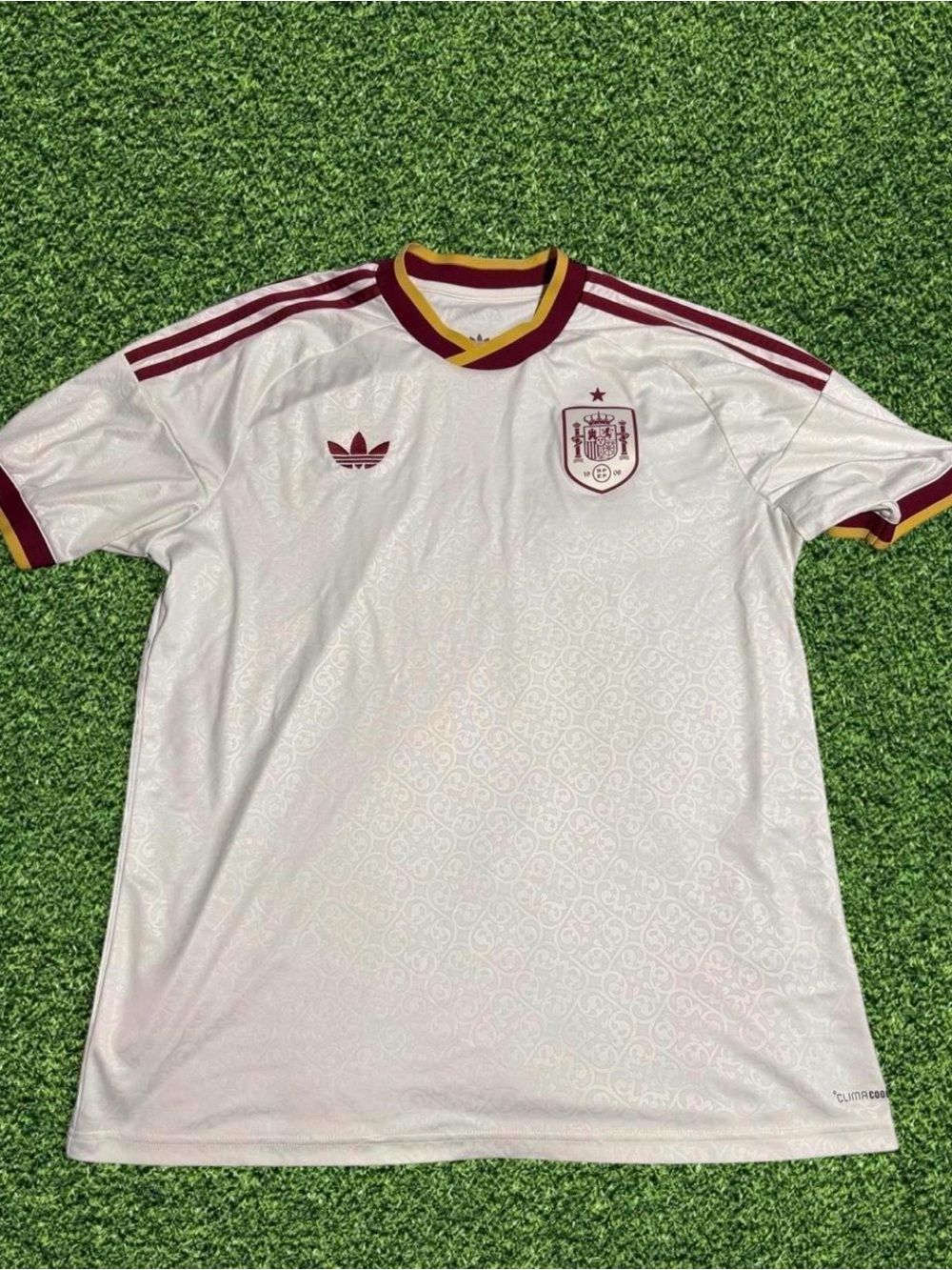 🇪🇸 Spain National Team adidas Jersey – XL ⚽️